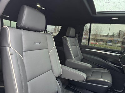 2025 Cadillac Escalade ESV Sport