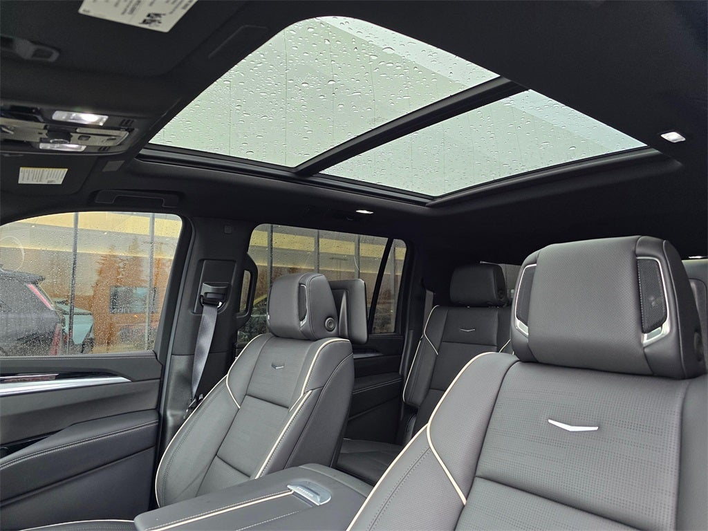 2025 Cadillac Escalade ESV Sport