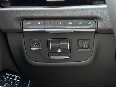 2025 Cadillac Escalade ESV Sport