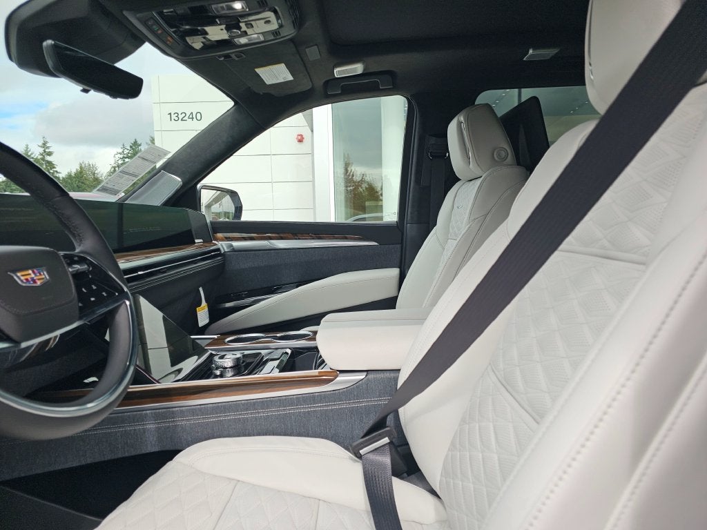 2026 Cadillac Escalade ESV Platinum Edition