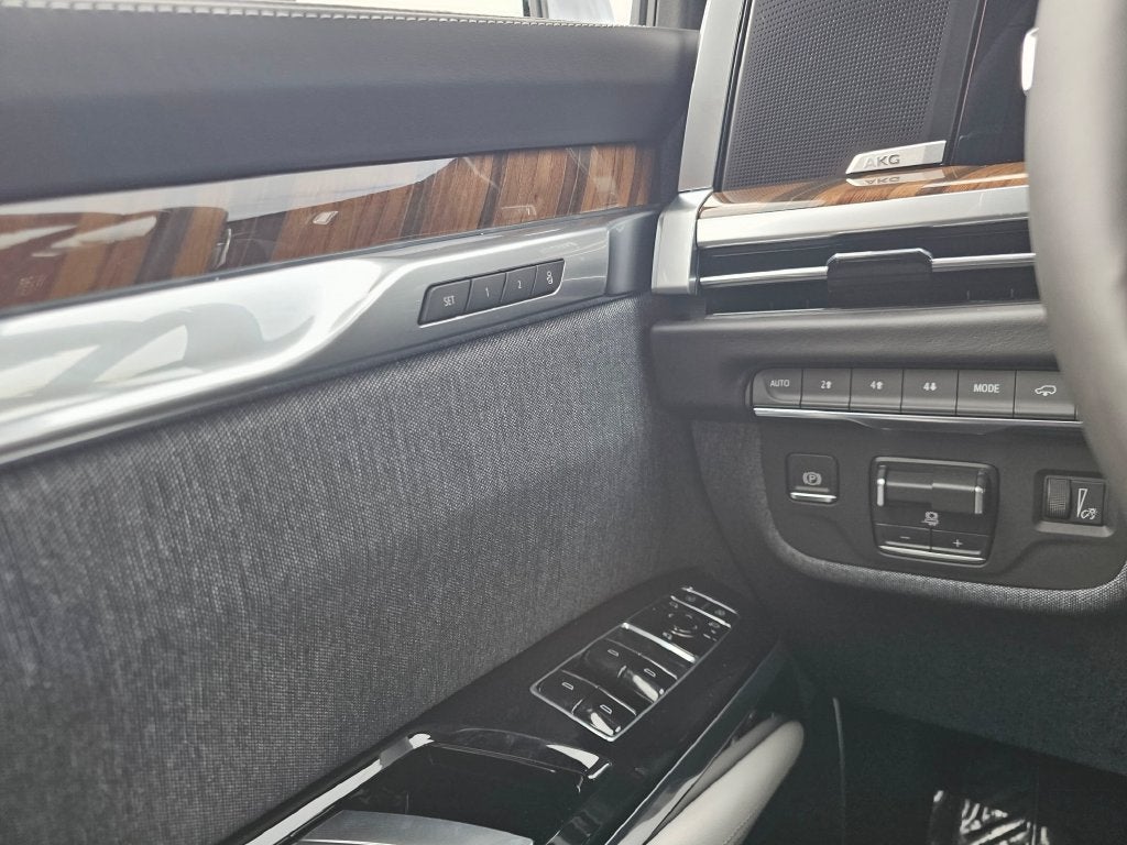 2026 Cadillac Escalade ESV Platinum Edition