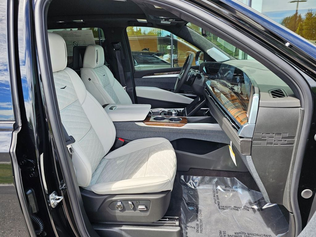 2026 Cadillac Escalade ESV Platinum Edition