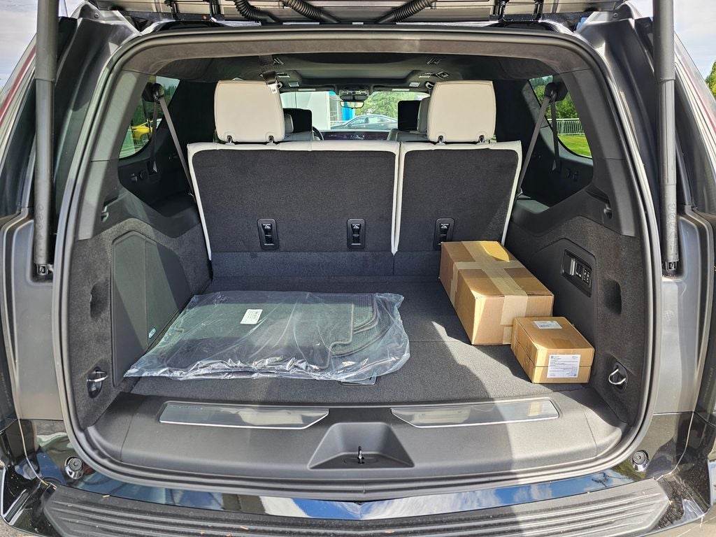 2026 Cadillac Escalade ESV Platinum Edition