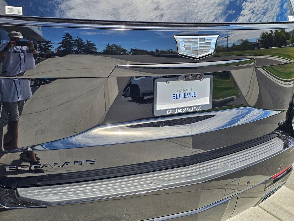 2026 Cadillac Escalade ESV Platinum Edition