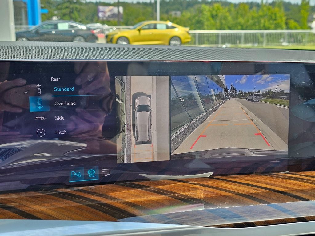 2026 Cadillac Escalade ESV Platinum Edition