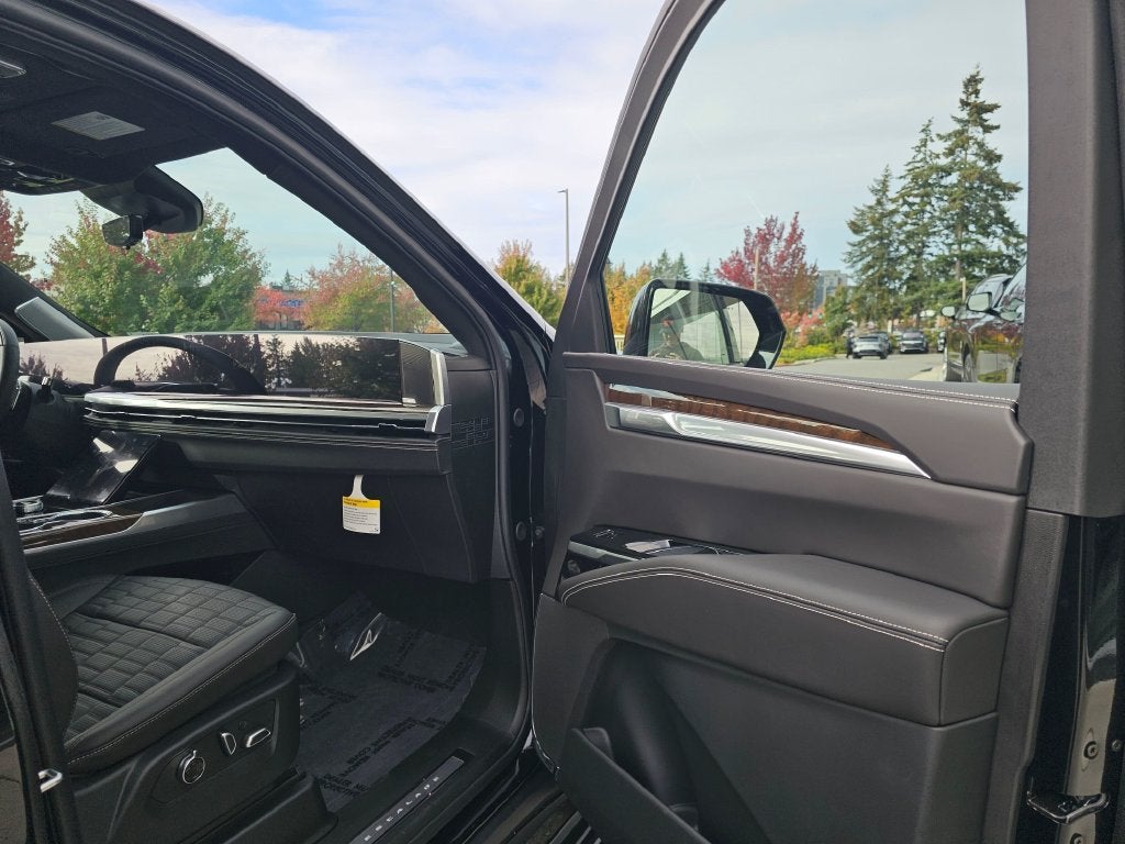 2026 Cadillac Escalade ESV Platinum Edition