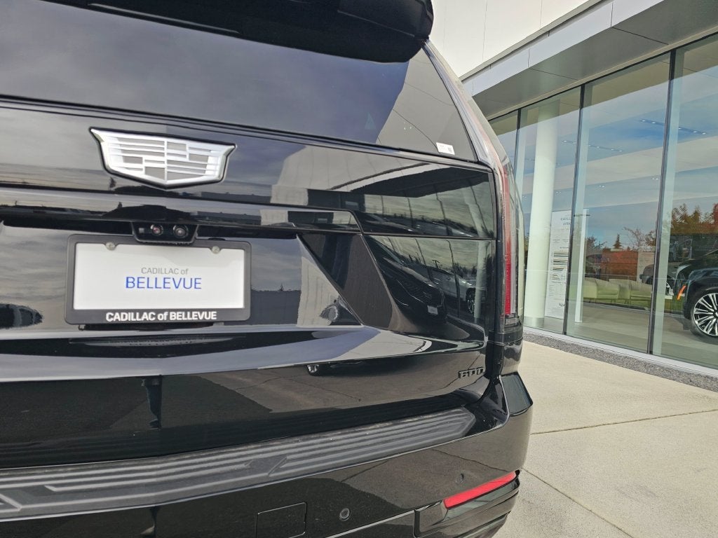 2026 Cadillac Escalade ESV Platinum Edition