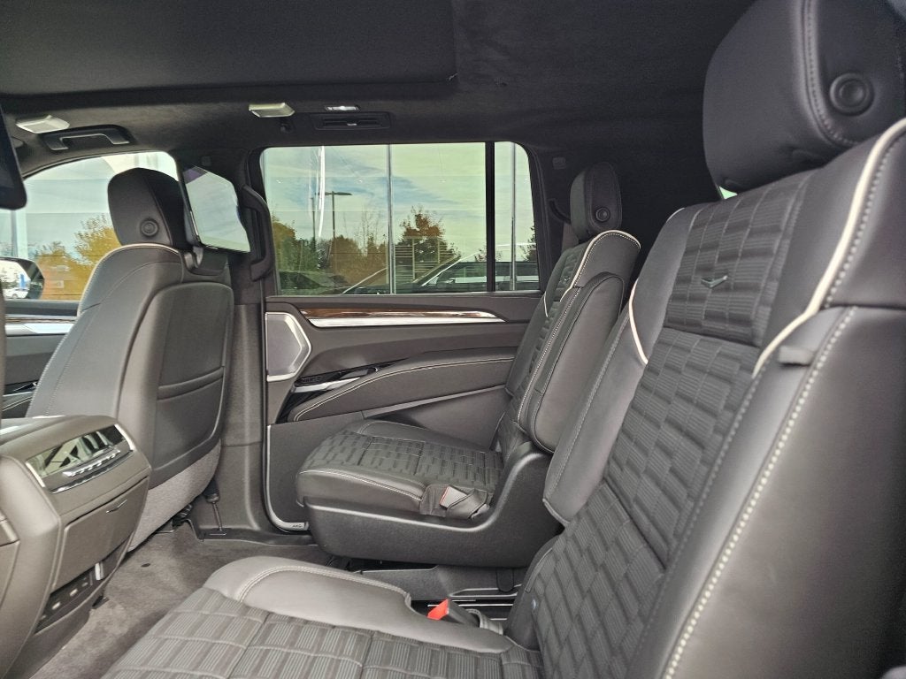 2026 Cadillac Escalade ESV Platinum Edition
