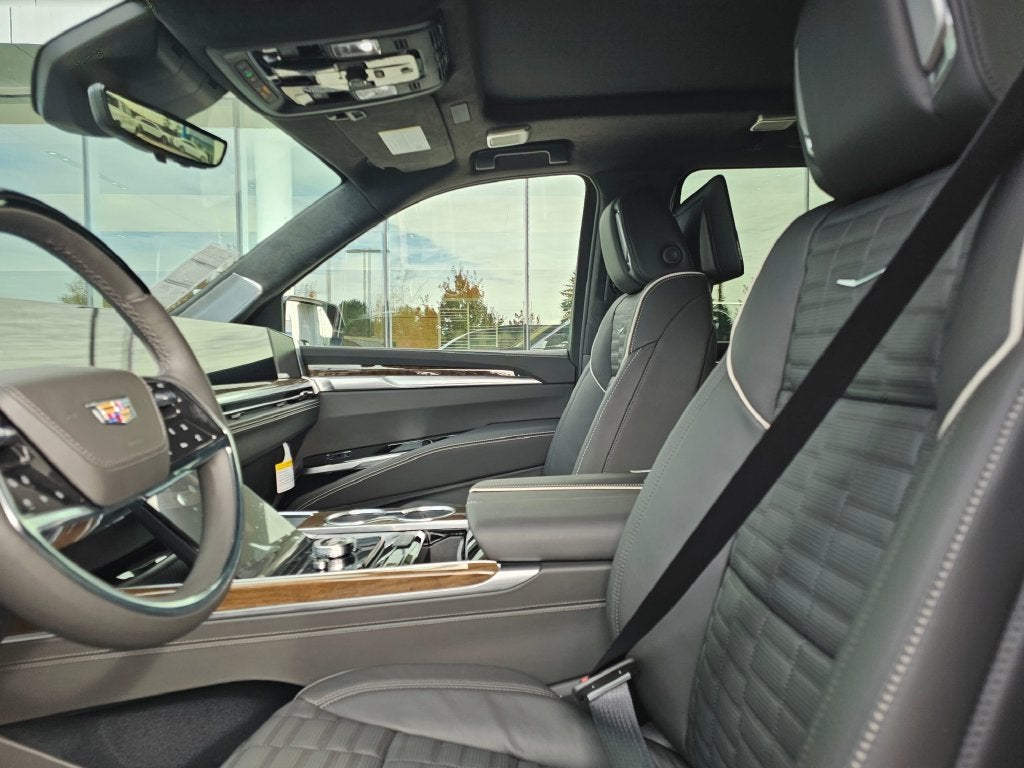 2026 Cadillac Escalade ESV Platinum Edition