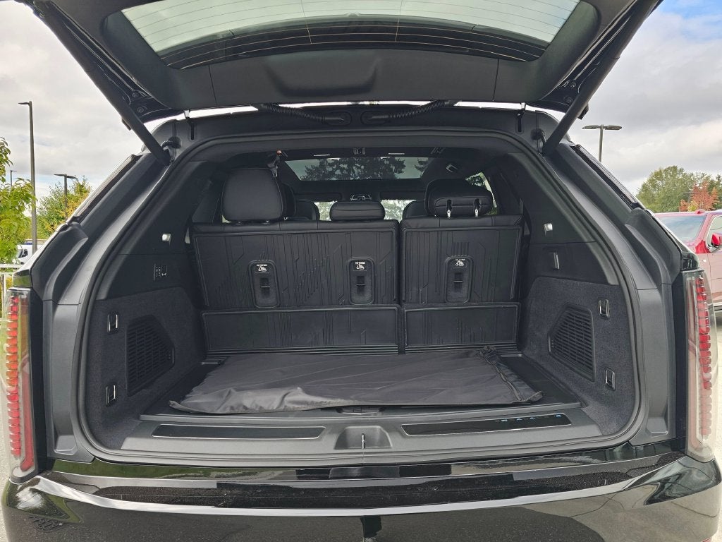 2026 Cadillac ESCALADE IQ Luxury