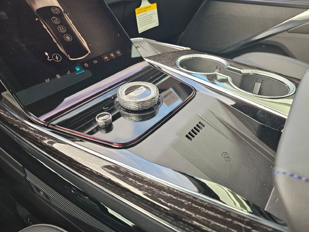 2026 Cadillac ESCALADE IQ Luxury