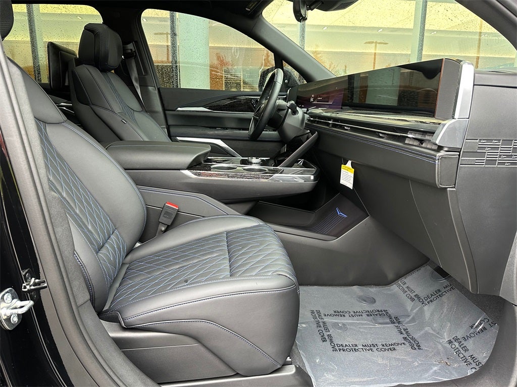 2025 Cadillac ESCALADE IQ Luxury 1