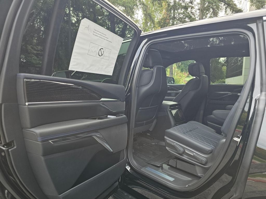 2026 Cadillac ESCALADE IQ Luxury