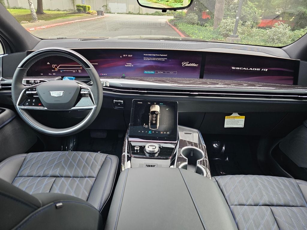 2026 Cadillac ESCALADE IQ Luxury