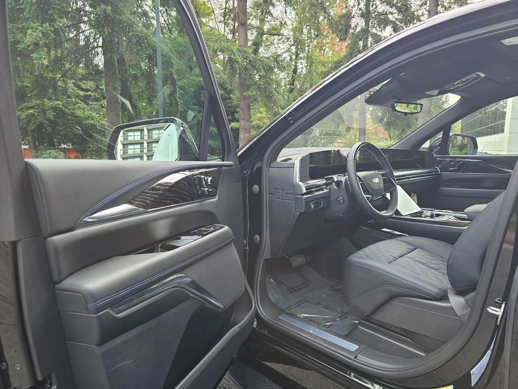 2026 Cadillac ESCALADE IQ Luxury