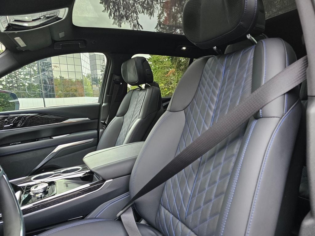 2026 Cadillac ESCALADE IQ Luxury