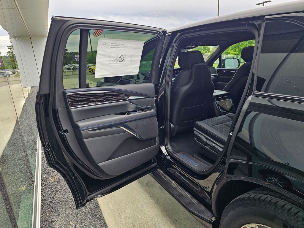 2026 Cadillac ESCALADE IQ Sport
