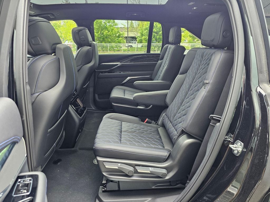 2026 Cadillac ESCALADE IQ Sport