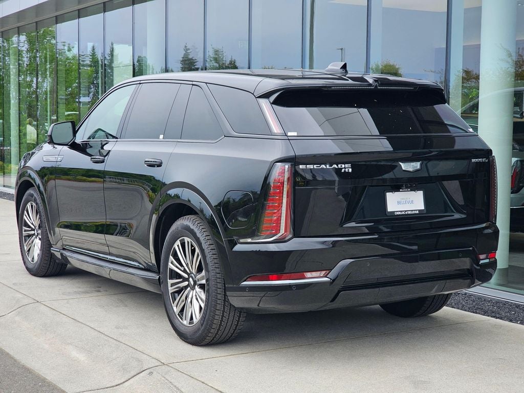 2026 Cadillac ESCALADE IQ Sport