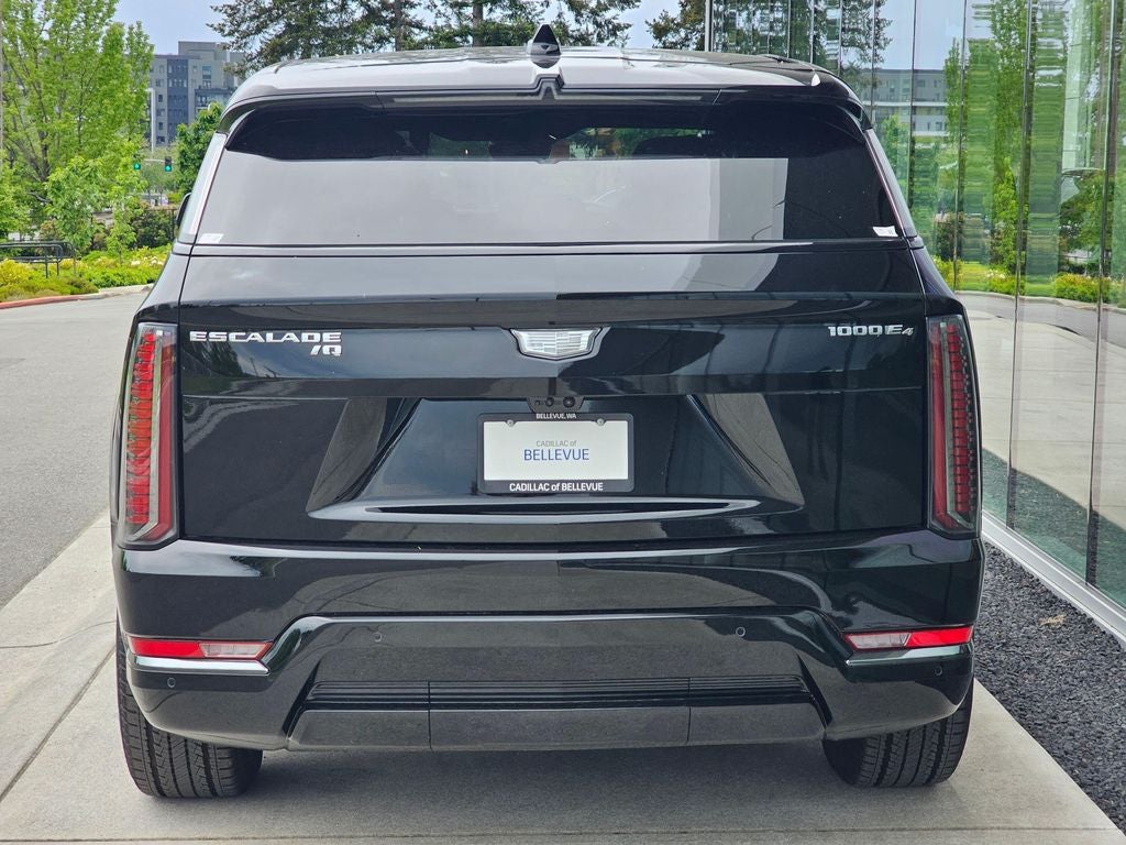 2026 Cadillac ESCALADE IQ Sport