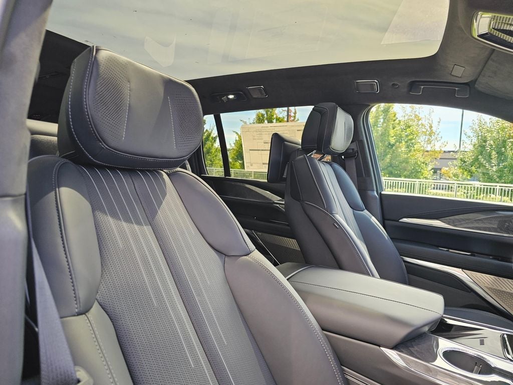 2026 Cadillac ESCALADE IQ Premium Sport