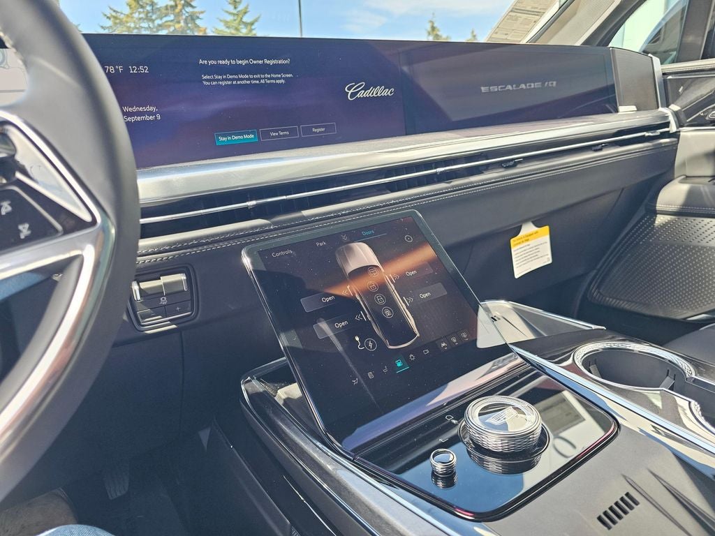 2026 Cadillac ESCALADE IQ Premium Sport
