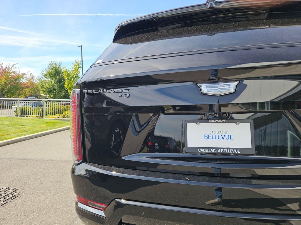 2026 Cadillac ESCALADE IQ Premium Sport