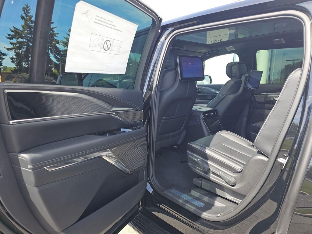 2026 Cadillac ESCALADE IQ Premium Sport
