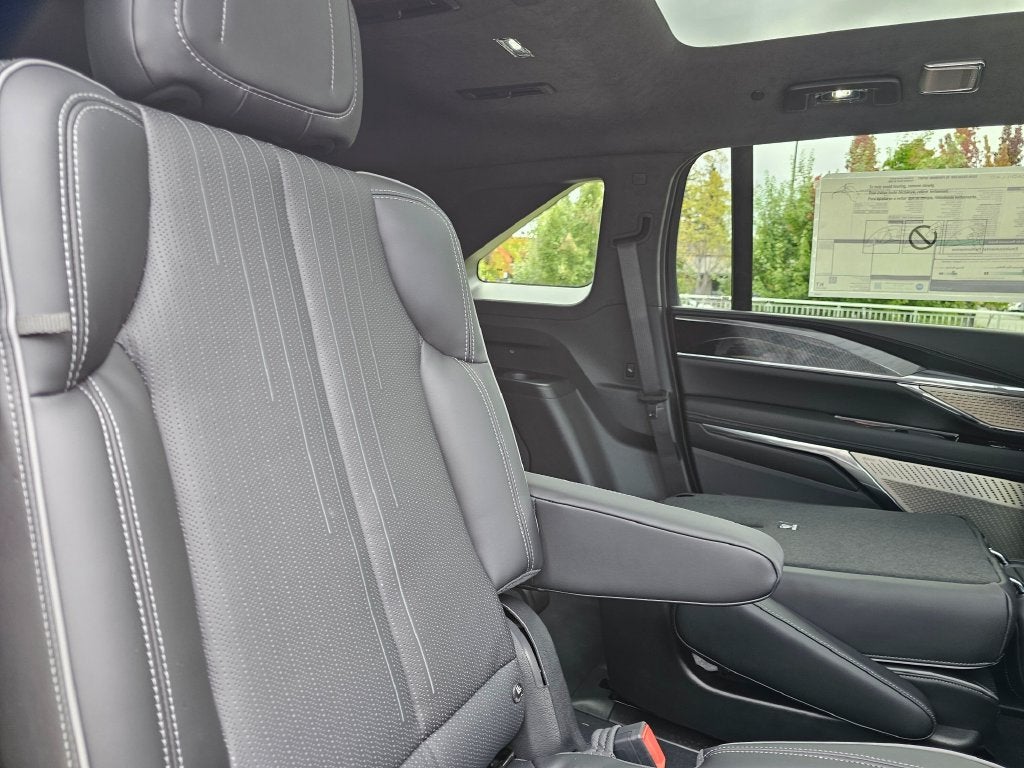 2026 Cadillac ESCALADE IQ Premium Sport