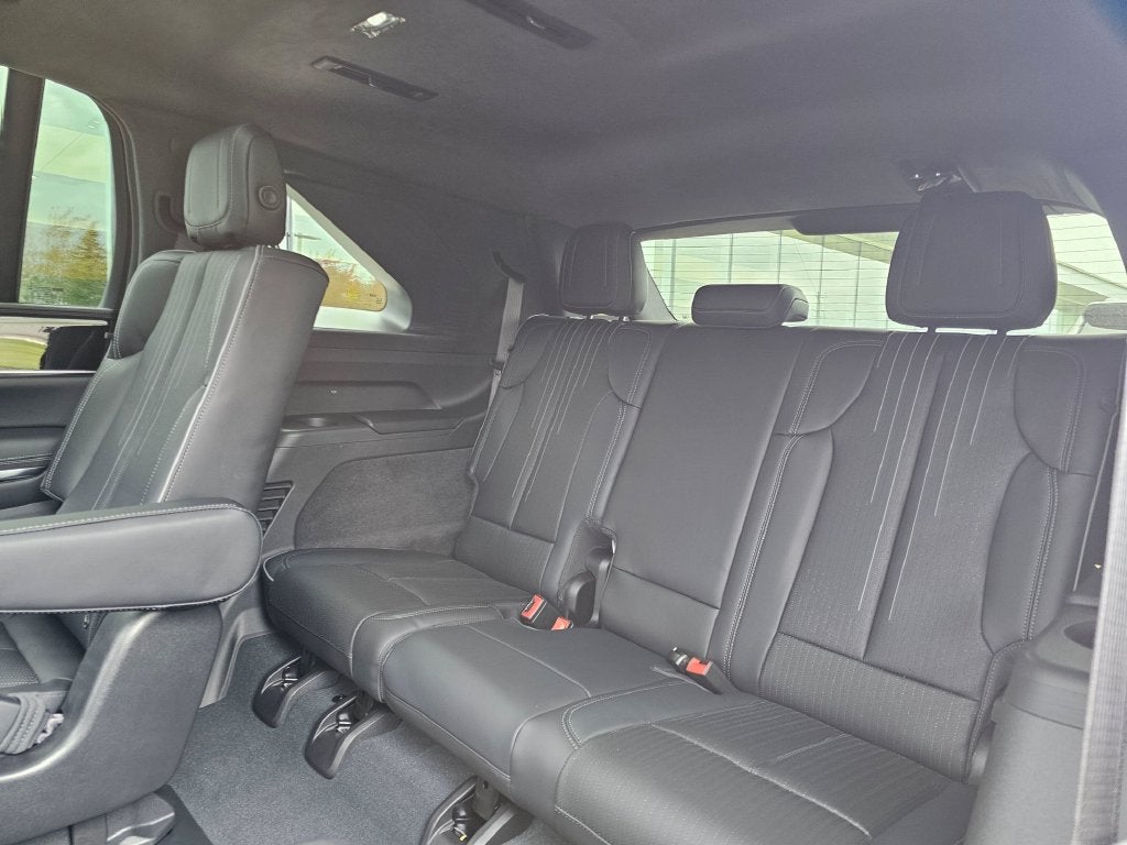 2026 Cadillac ESCALADE IQ Premium Sport