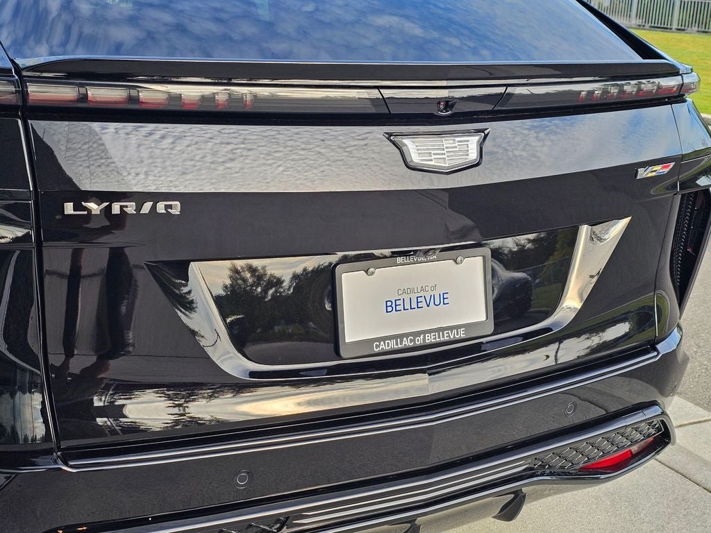 2027 Cadillac LYRIQ V-Series Premium