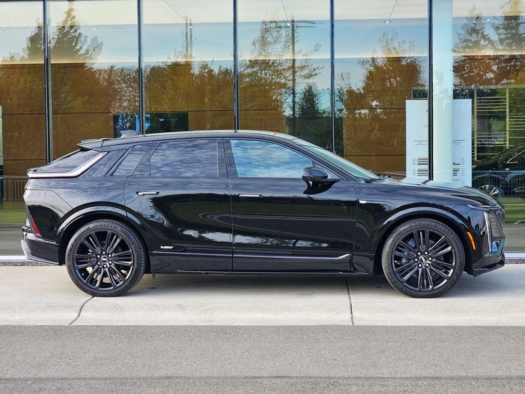 2027 Cadillac LYRIQ V-Series Premium