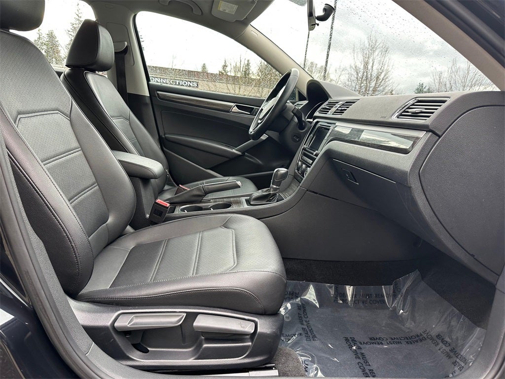 2017 Volkswagen Passat 1.8T SE