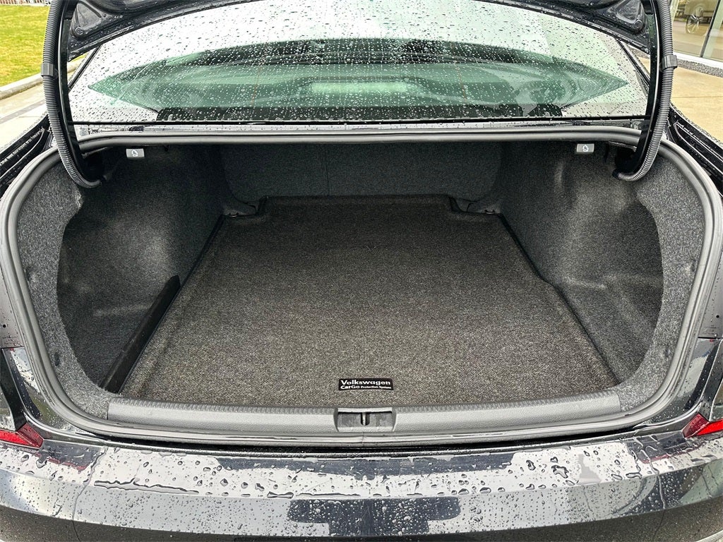 2017 Volkswagen Passat 1.8T SE