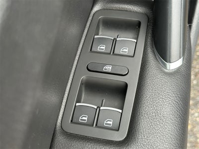 2017 Volkswagen Passat 1.8T SE