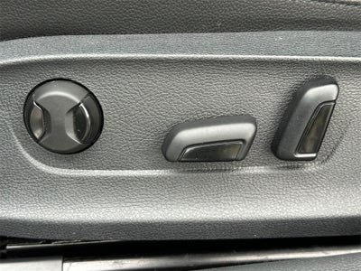 2017 Volkswagen Passat 1.8T SE