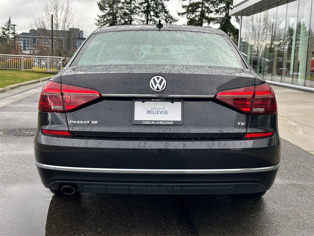 2017 Volkswagen Passat 1.8T SE