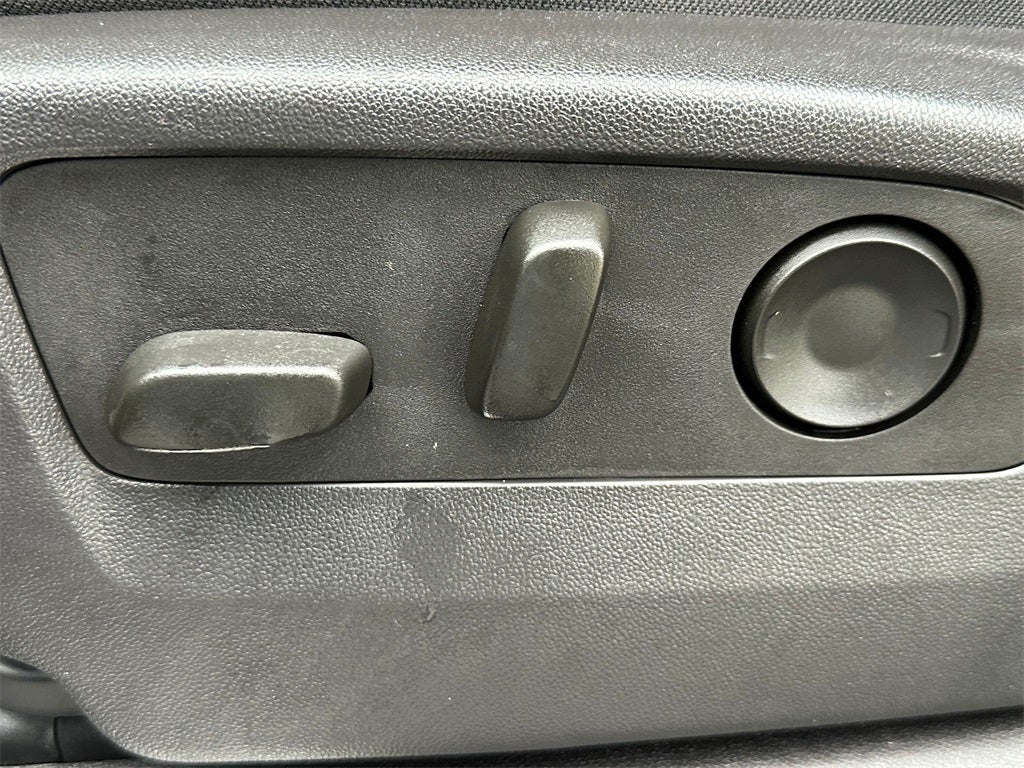 2024 Chevrolet Silverado 1500 LT LT1