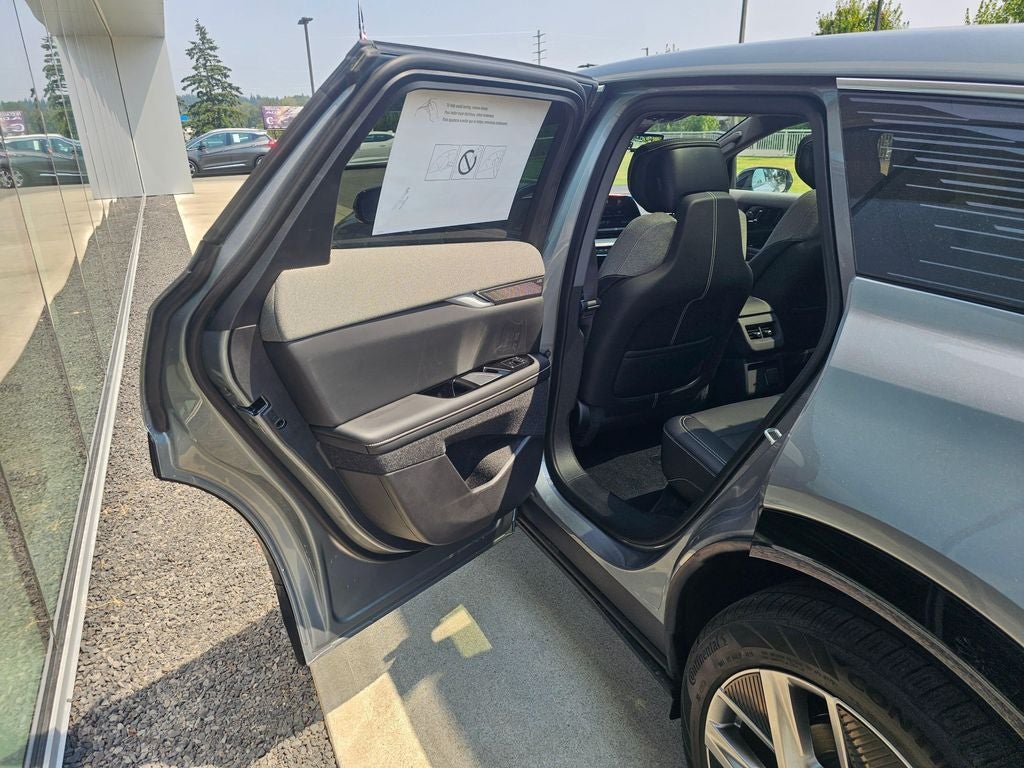 2026 Cadillac OPTIQ Luxury