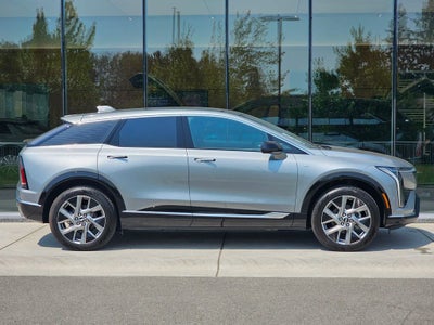 2026 Cadillac OPTIQ Luxury