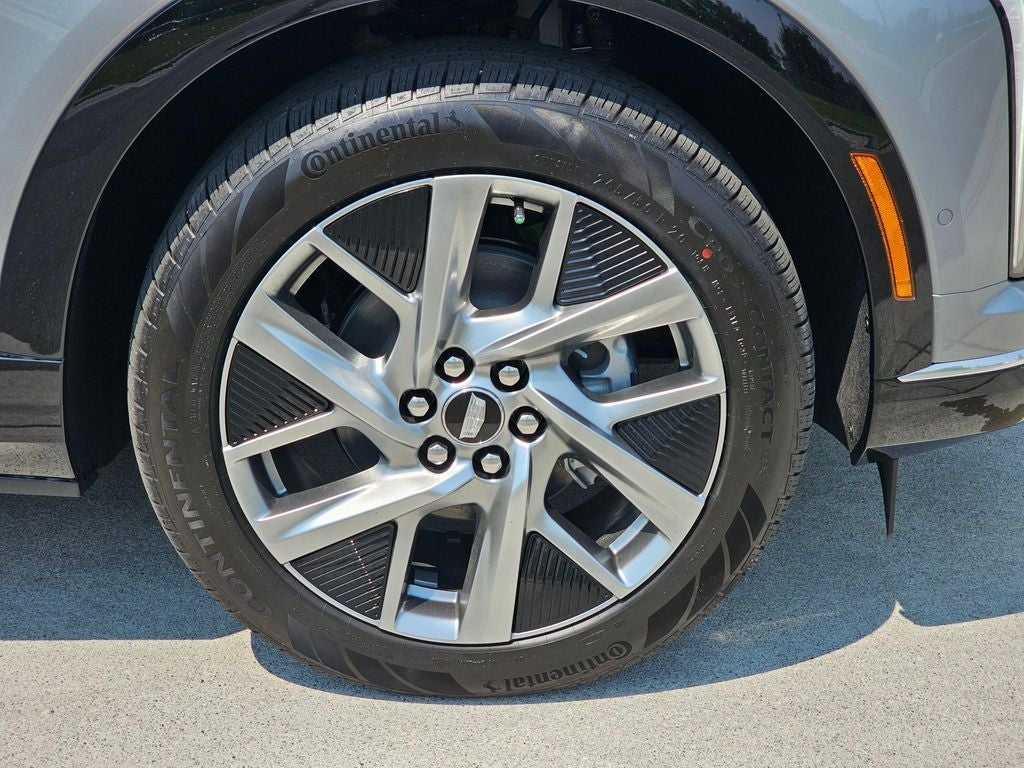 2026 Cadillac OPTIQ Luxury