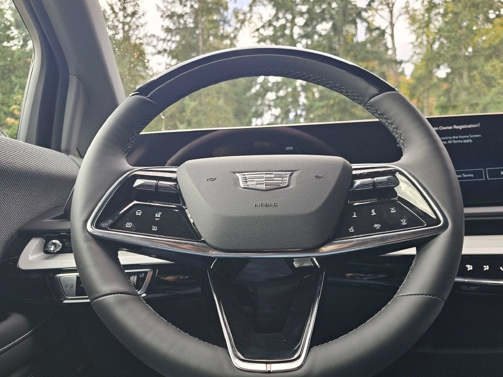 2027 Cadillac OPTIQ Luxury