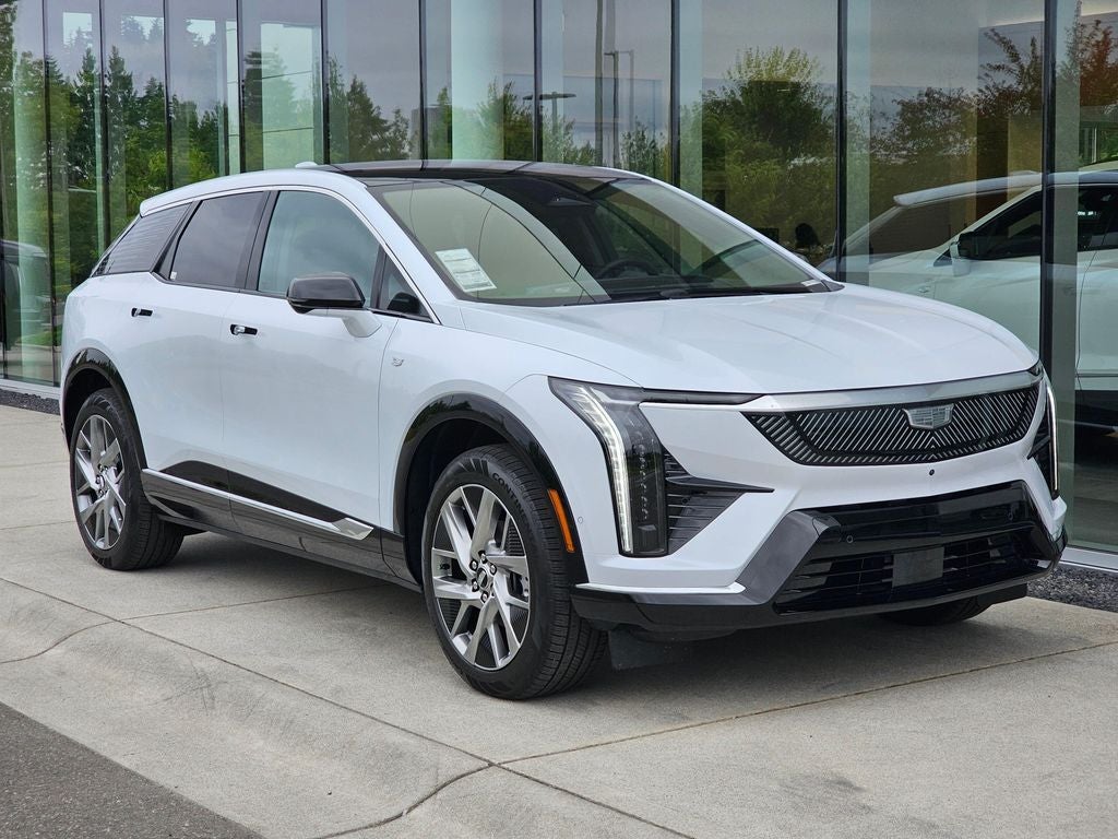 2026 Cadillac OPTIQ Luxury
