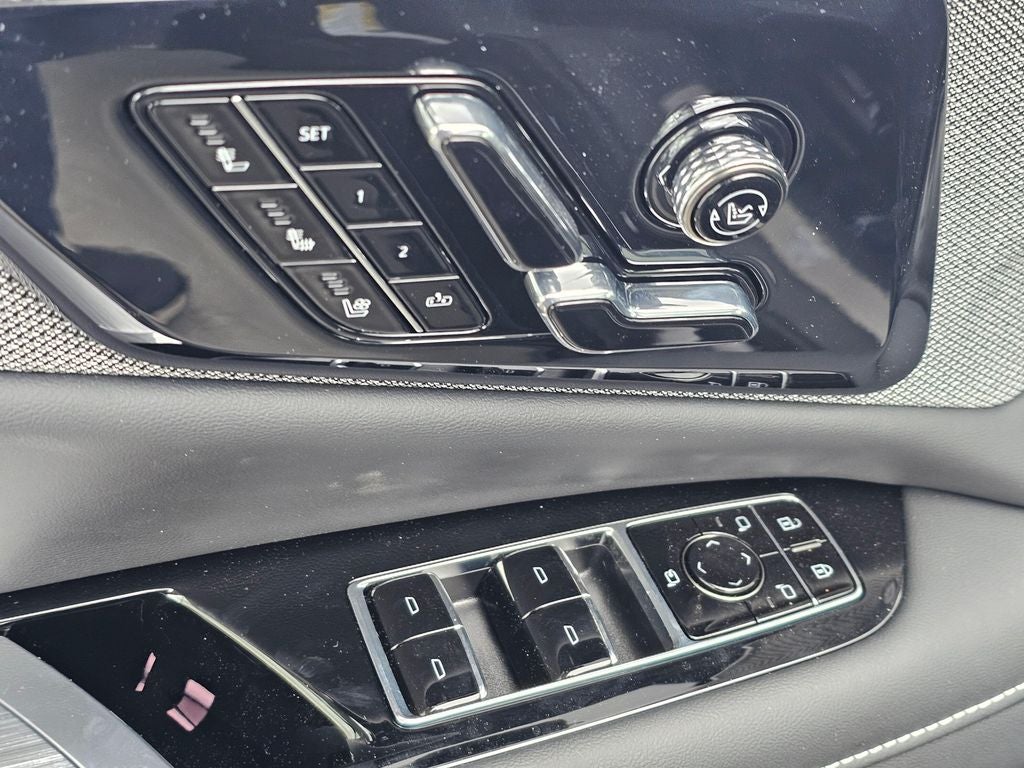 2026 Cadillac OPTIQ Premium Luxury