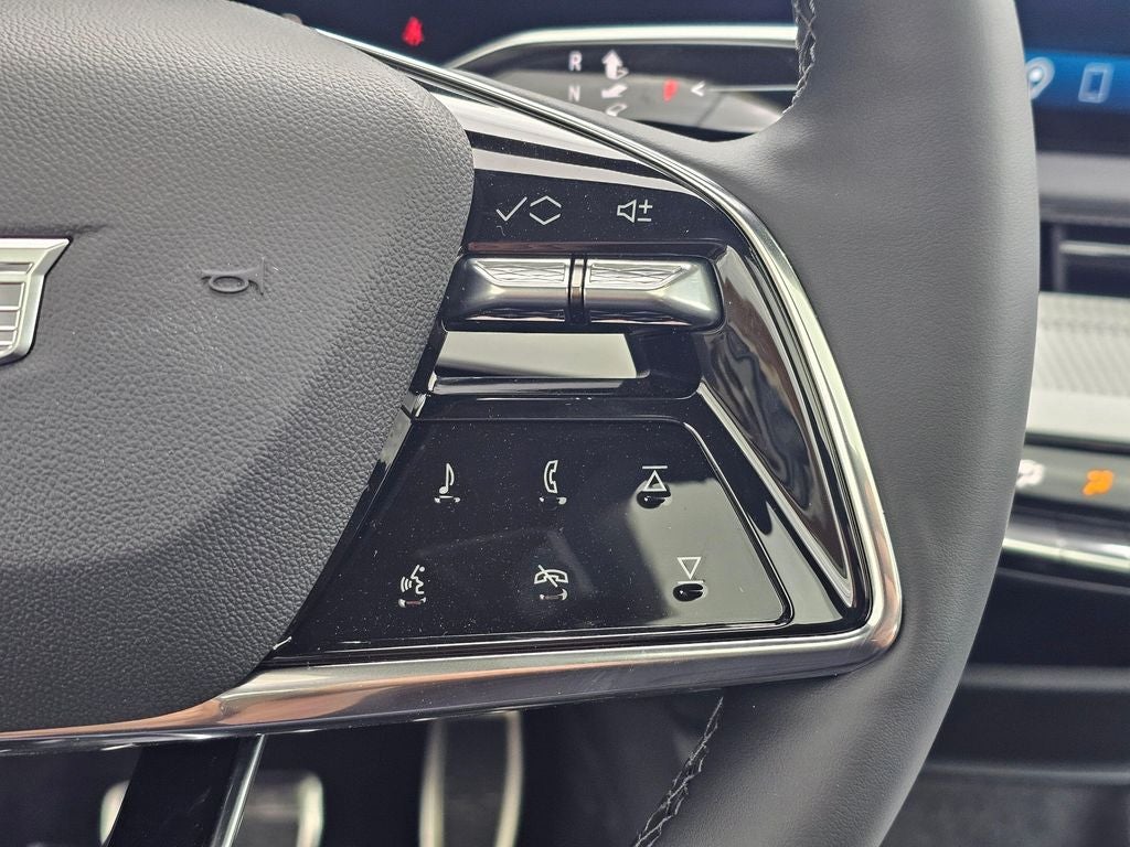 2026 Cadillac OPTIQ Premium Luxury