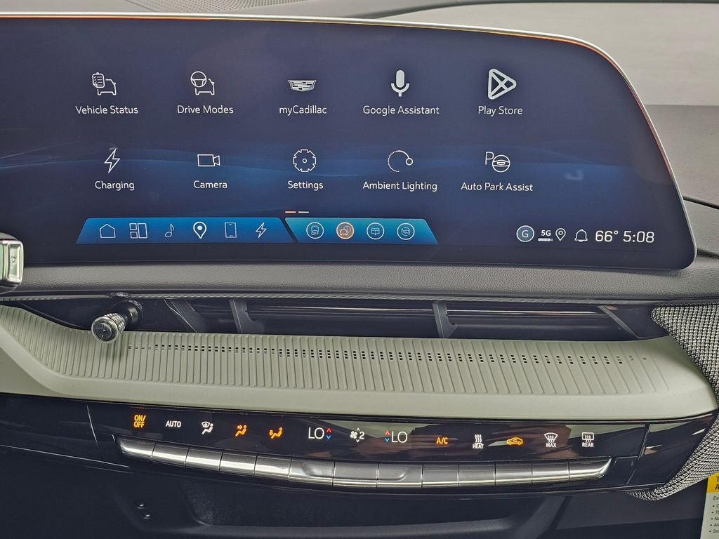 2026 Cadillac OPTIQ Premium Luxury