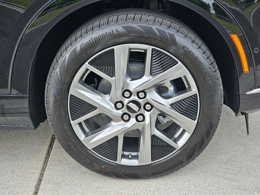 2026 Cadillac OPTIQ Premium Luxury
