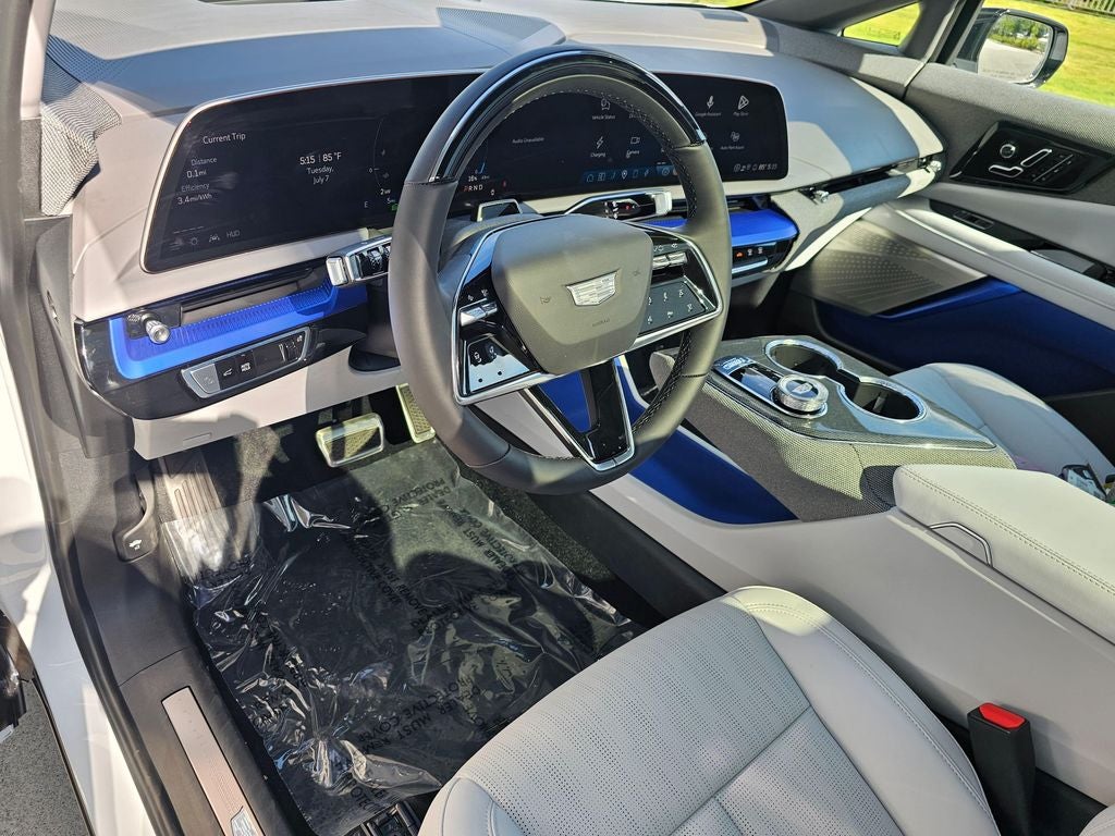 2026 Cadillac OPTIQ Premium Luxury