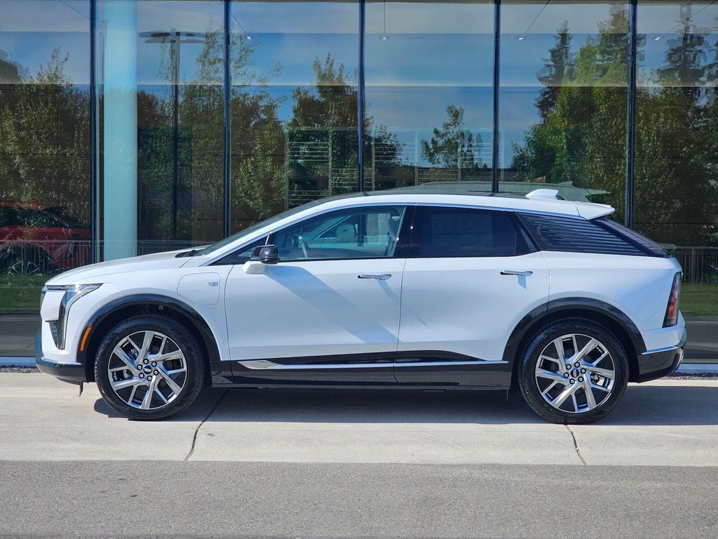 2026 Cadillac OPTIQ Premium Luxury