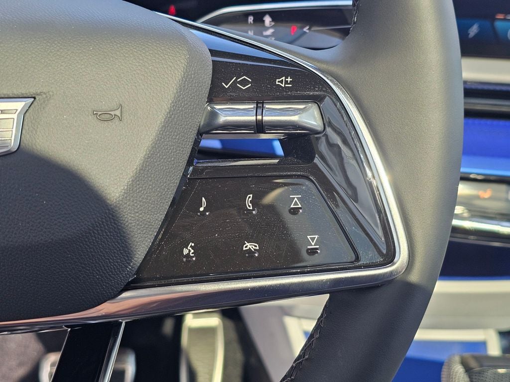 2026 Cadillac OPTIQ Premium Luxury